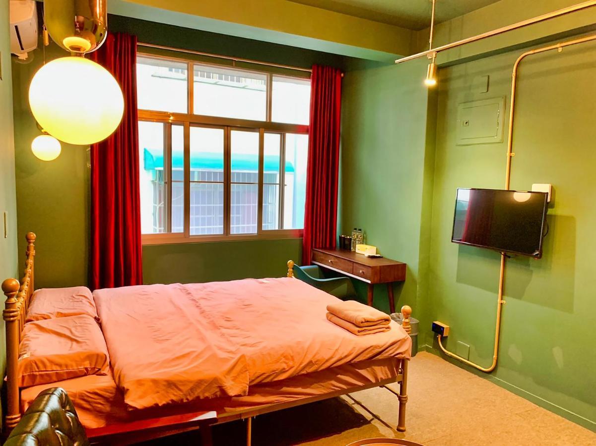Loft Wo Design Inn Tainan Luaran gambar