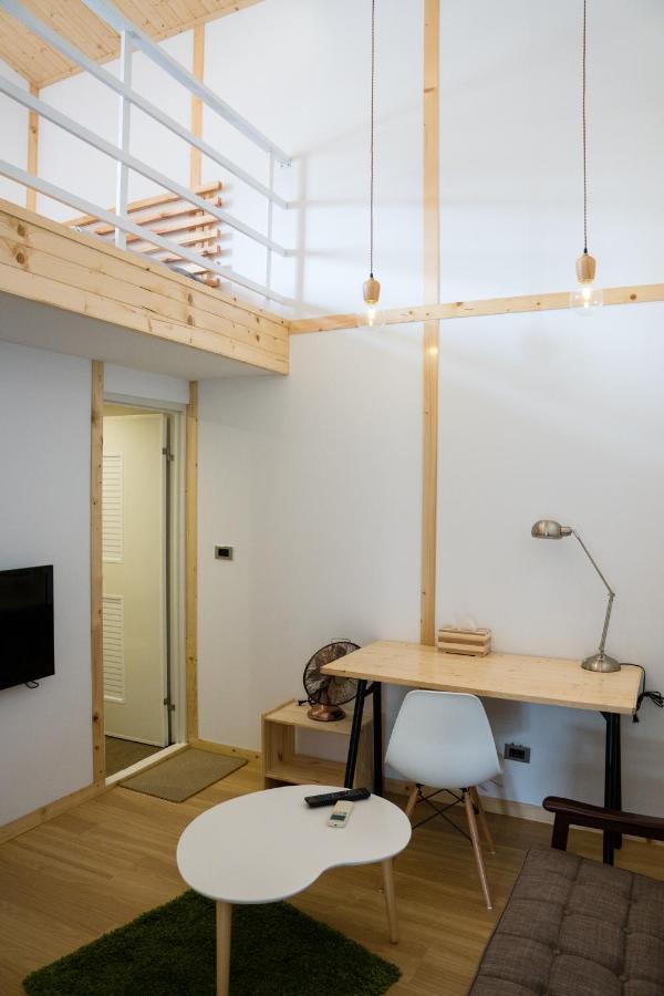 Loft Wo Design Inn Tainan Luaran gambar