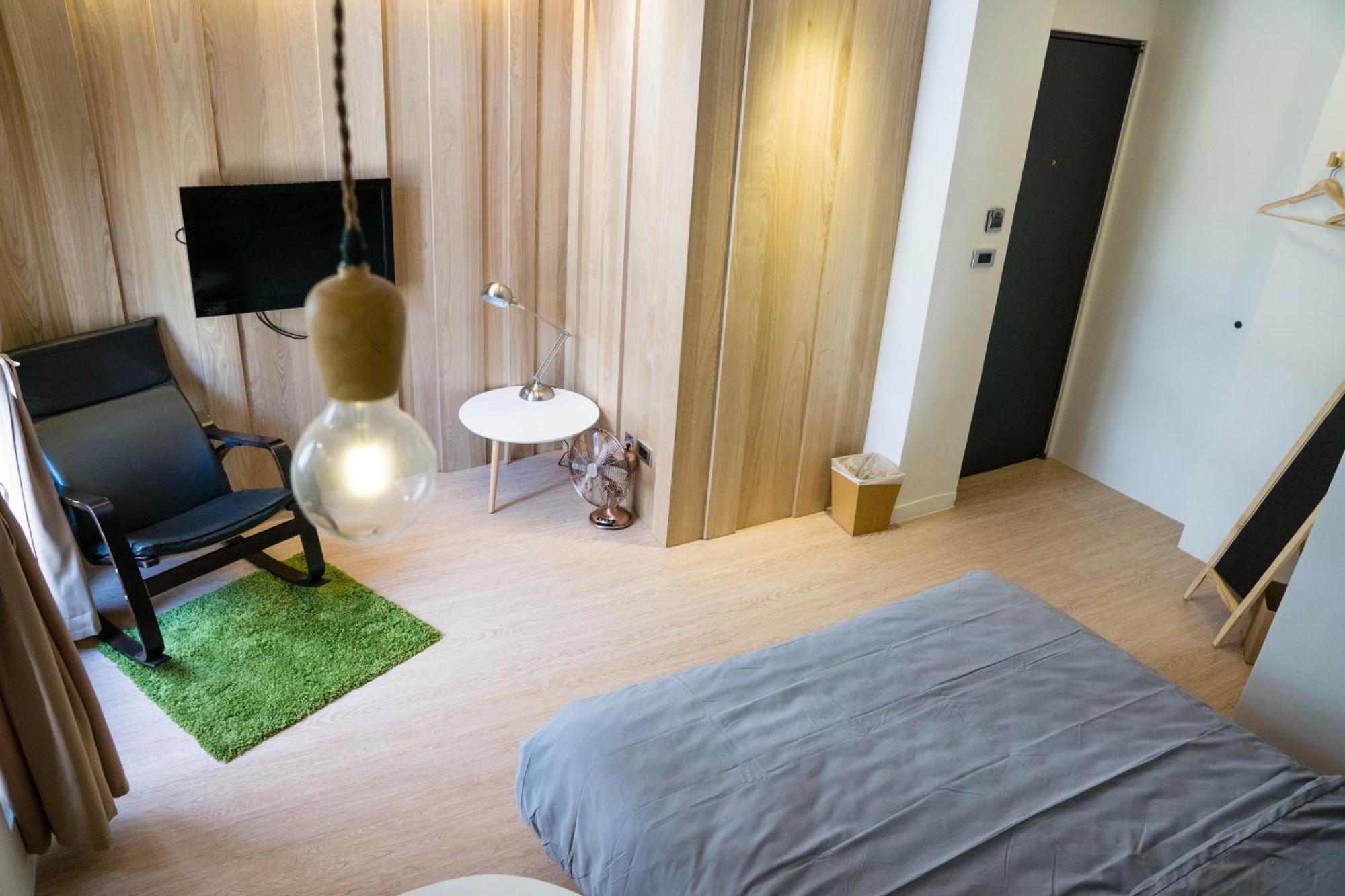 Loft Wo Design Inn Tainan Luaran gambar