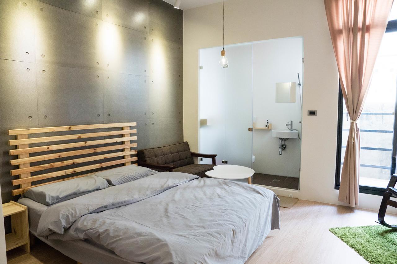 Loft Wo Design Inn Tainan Luaran gambar