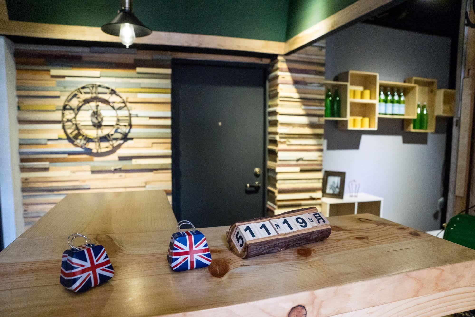 Loft Wo Design Inn Tainan Luaran gambar