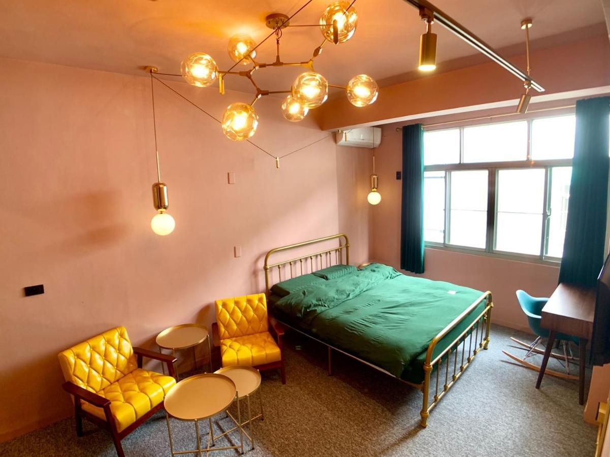 Loft Wo Design Inn Tainan Luaran gambar