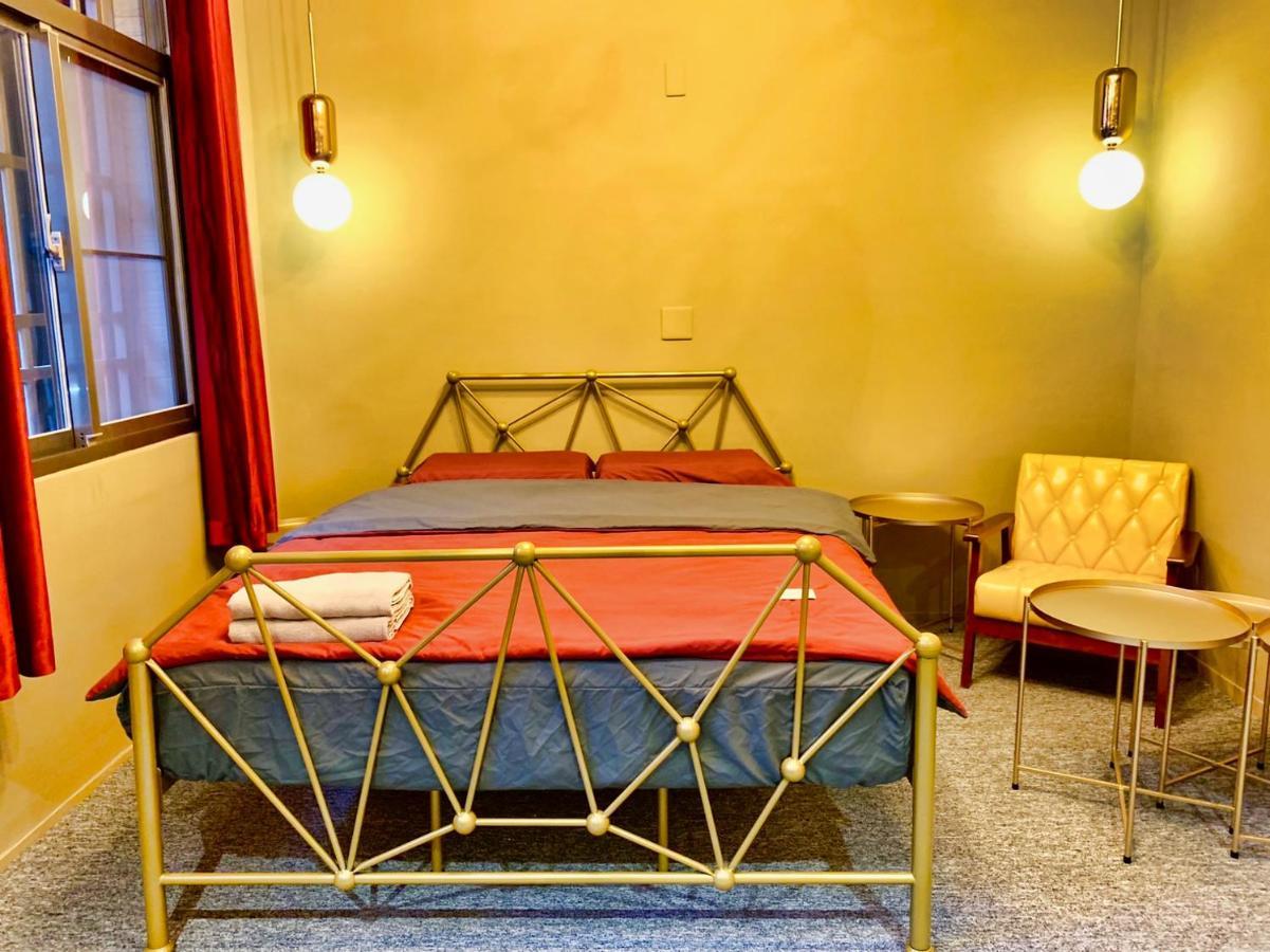 Loft Wo Design Inn Tainan Luaran gambar